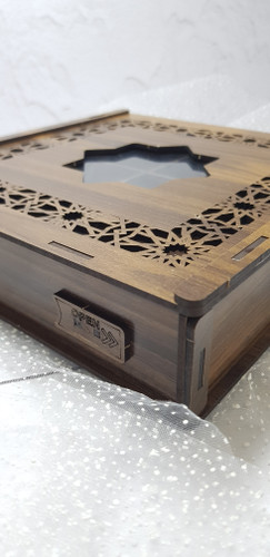 جعبه چوبی از جنس ام دی اف . لوکس . مخصوص تی بگ - دمنوش- شکلات - اجیل و میوه خشک