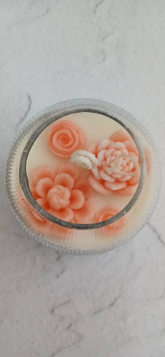 معطر داخل لیوان